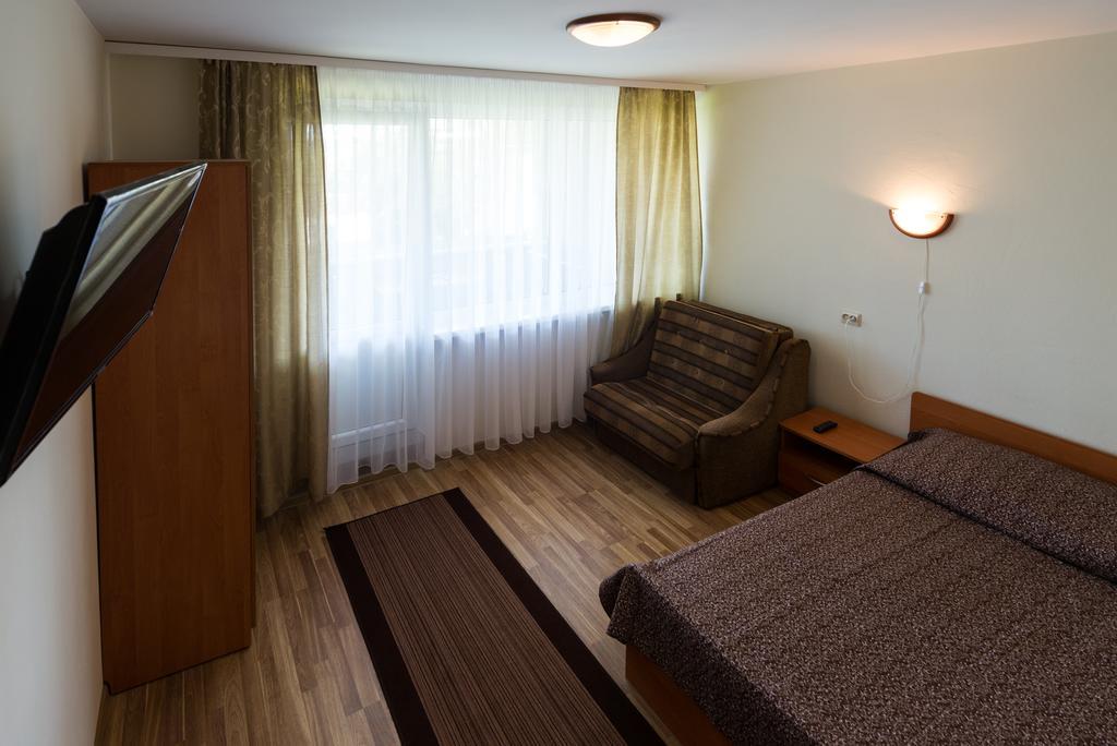 Pas Roma Hotel Šventoji Екстериор снимка
